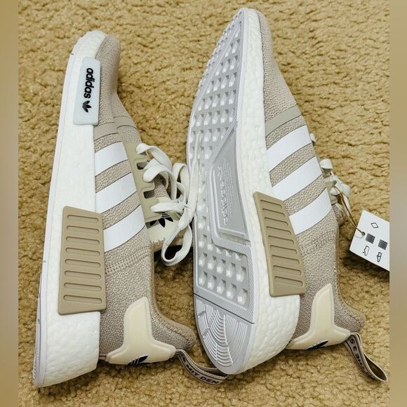 NWT Adidas Originals NMD R1 Big Kids Sneakers in Wonder Beige/White Sz 7 - Picture 5 of 16